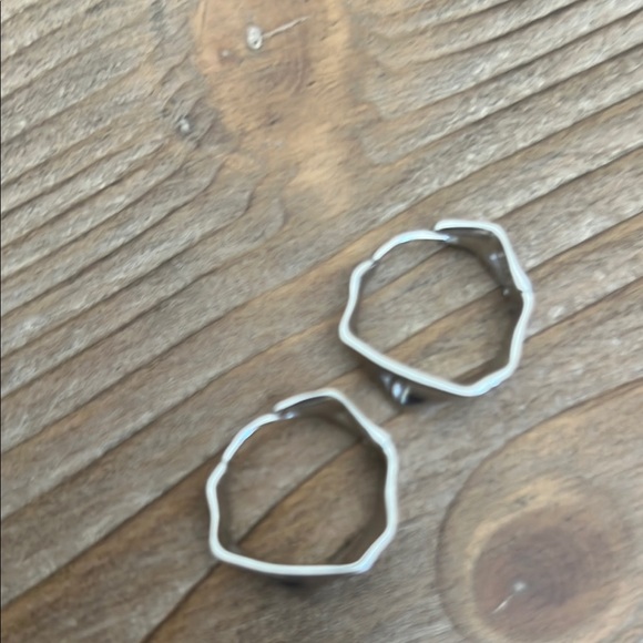 Silver Geometric Rings - Picture 3 of 3